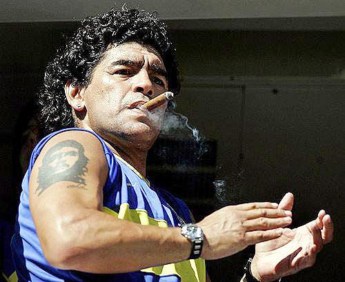 马拉多纳被指控涉黑 阿根廷国家队疑遭黑帮控