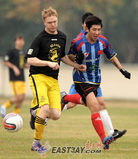 dib大胜对手晋级联赛杯8强[图]-徐斌 迪迪尔 王