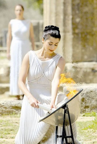 08奥运圣火采集仪式编导:女祭司要舞出中国韵味