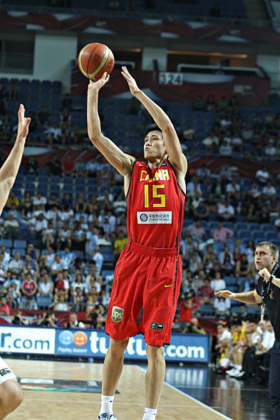 2010男篮世锦赛,中国67-78不敌立陶宛虽败犹荣