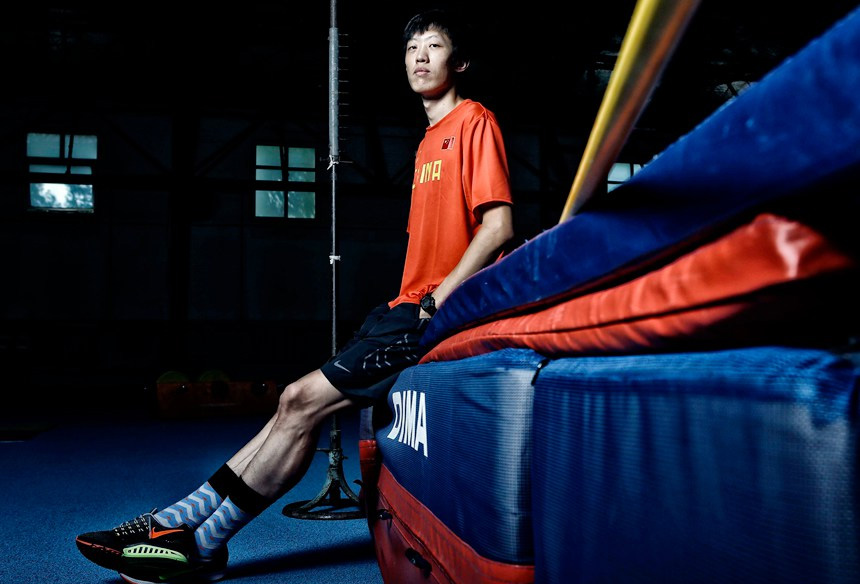 跳高名将张国伟