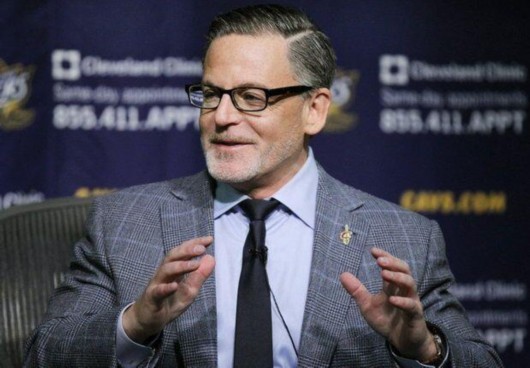 而在媒体的报道中,克里夫兰骑士老板丹·吉尔伯特的名字赫然在列